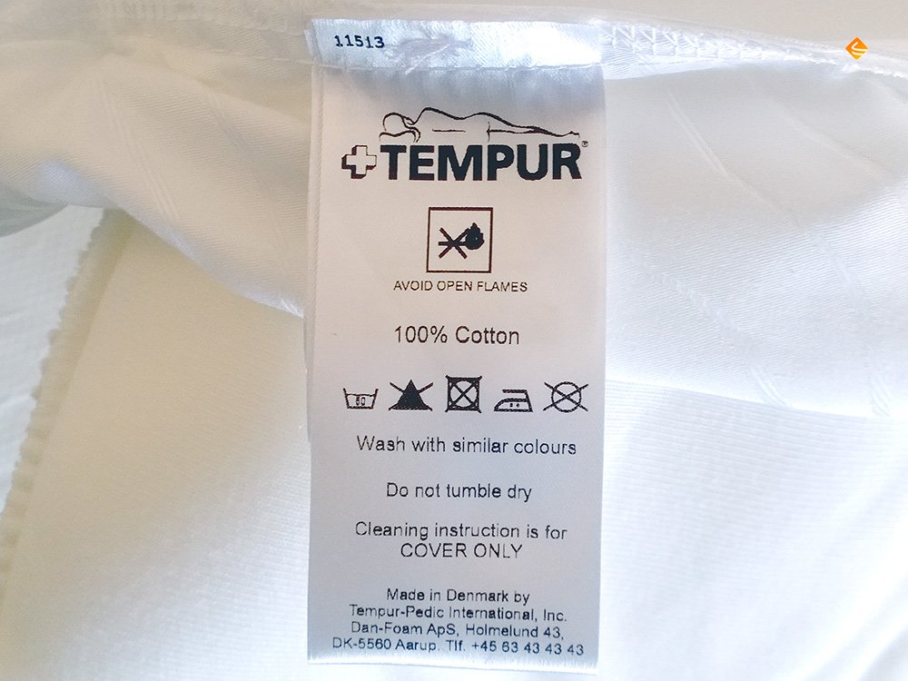 Подушка Tempur Traditional Easy Clean Medium